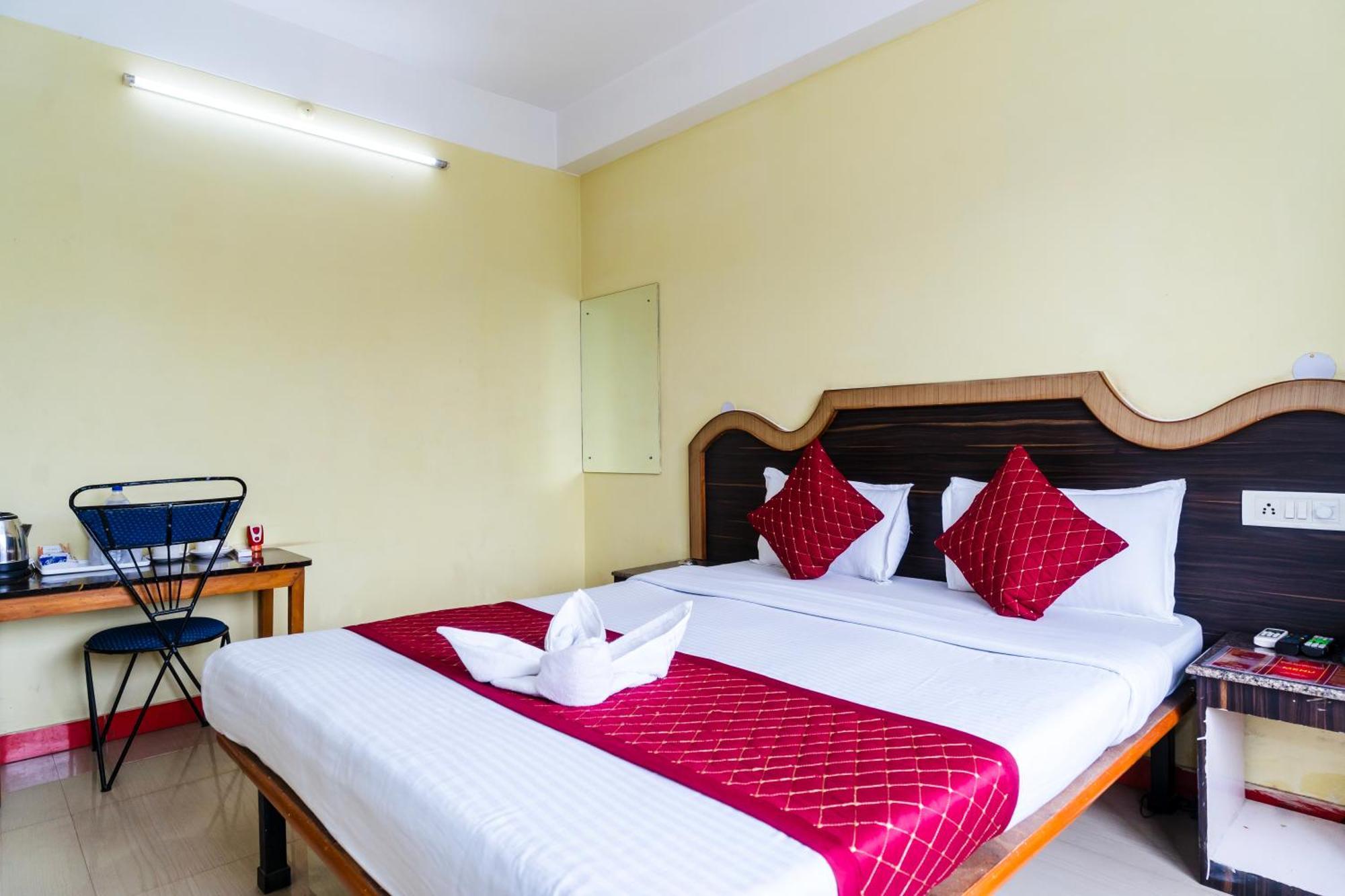 Hotel Niladrii Galaxy Siliguri Extérieur photo